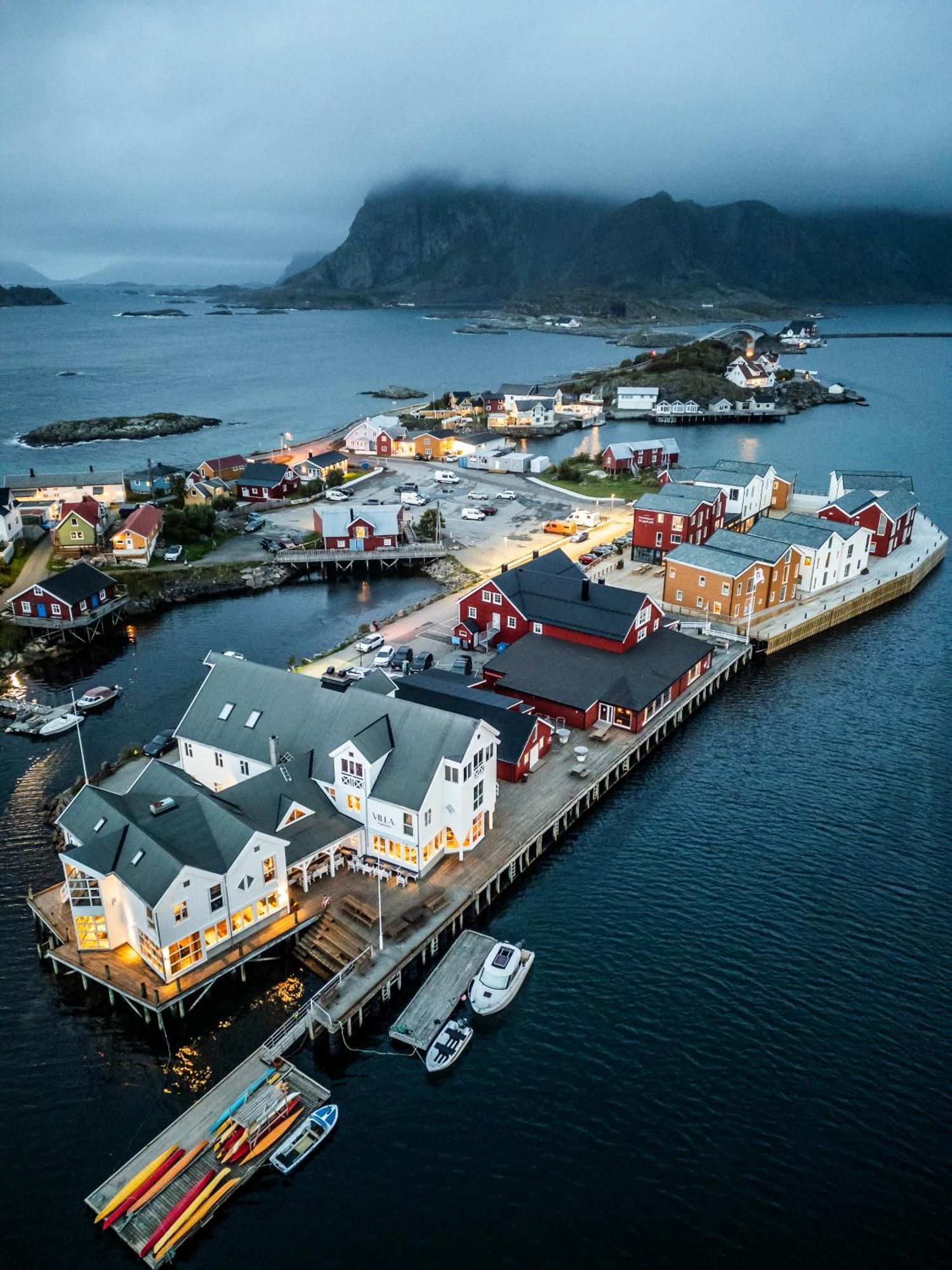Villa Bryggekanten - By Classic Norway Hotels Хеннингсвер Экстерьер фото
